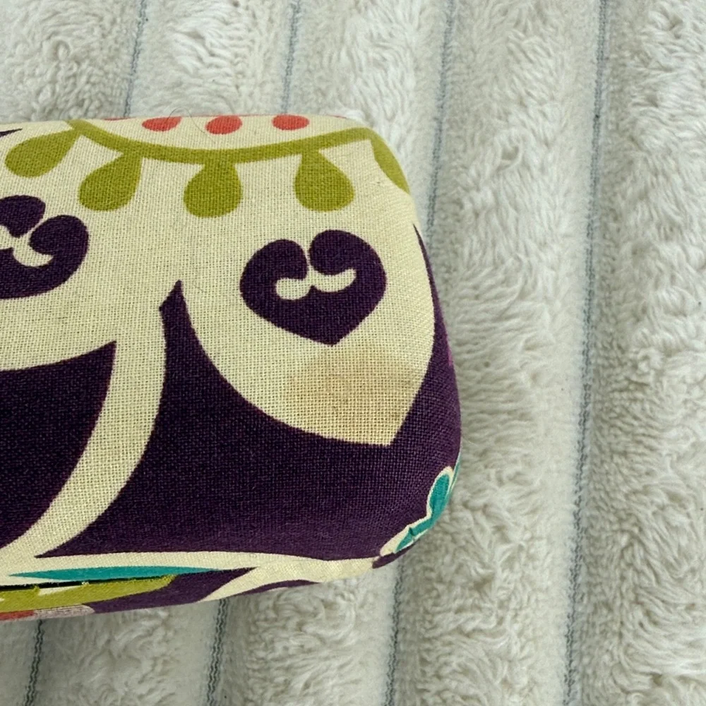 Vera Bradley Hard Clamshell glasses case